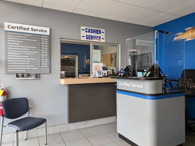 Used 2024 Chevrolet Tahoe Premier w/ Premium Package image 6