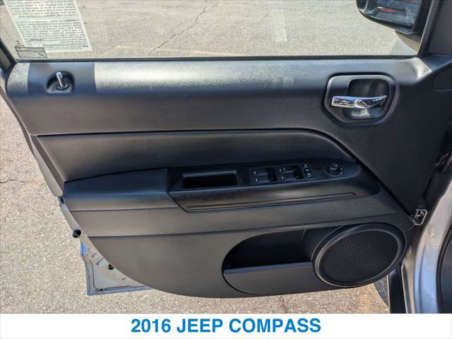 Used 2016 Jeep Compass 75th Anniversary w/ Power Value Group FWD image 12