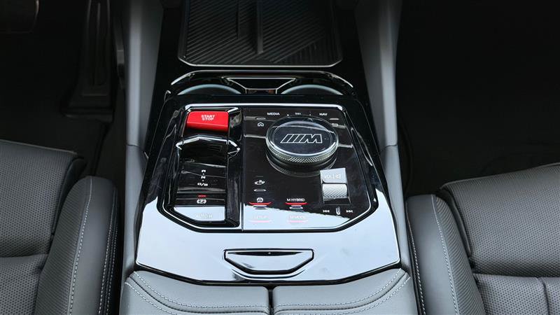 Used 2026 BMW M5 w/ Executive Package AWD/4WD image 43
