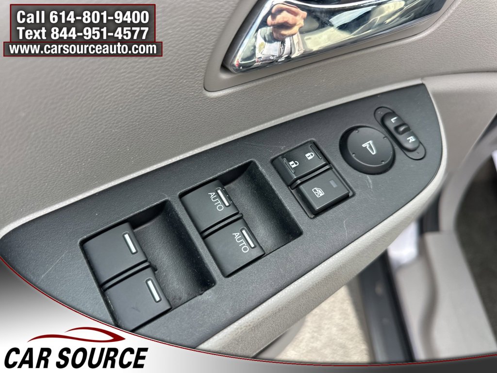 Used 2016 Honda Odyssey SE image 14