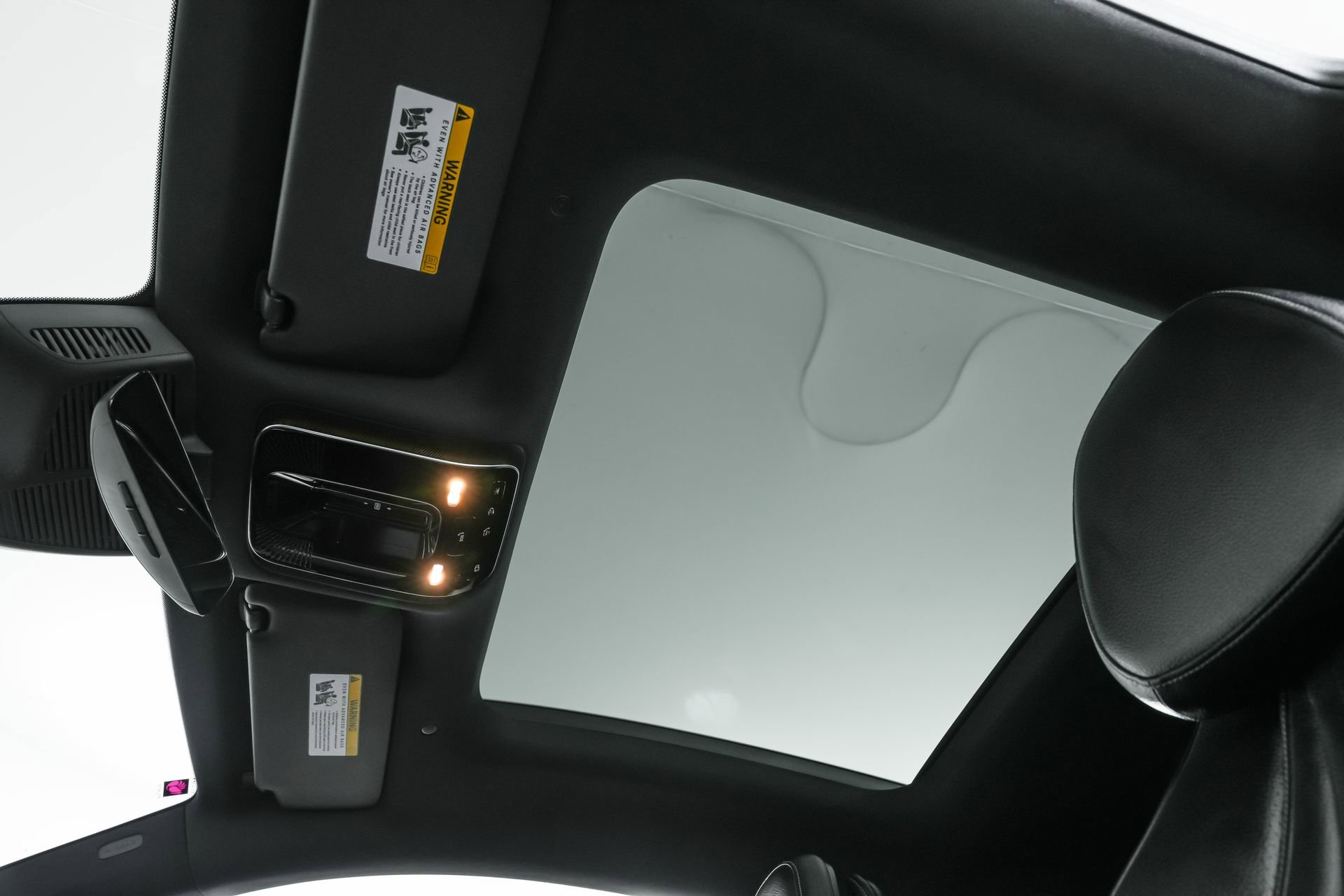 Used 2025 Mercedes-Benz CLE 450 4MATIC Coupe image 39