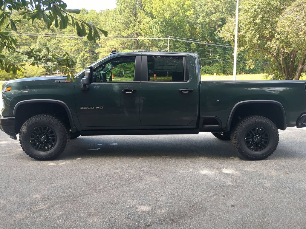 New 2026 Chevrolet Silverado 2500 ZR2 AWD/4WD image 7