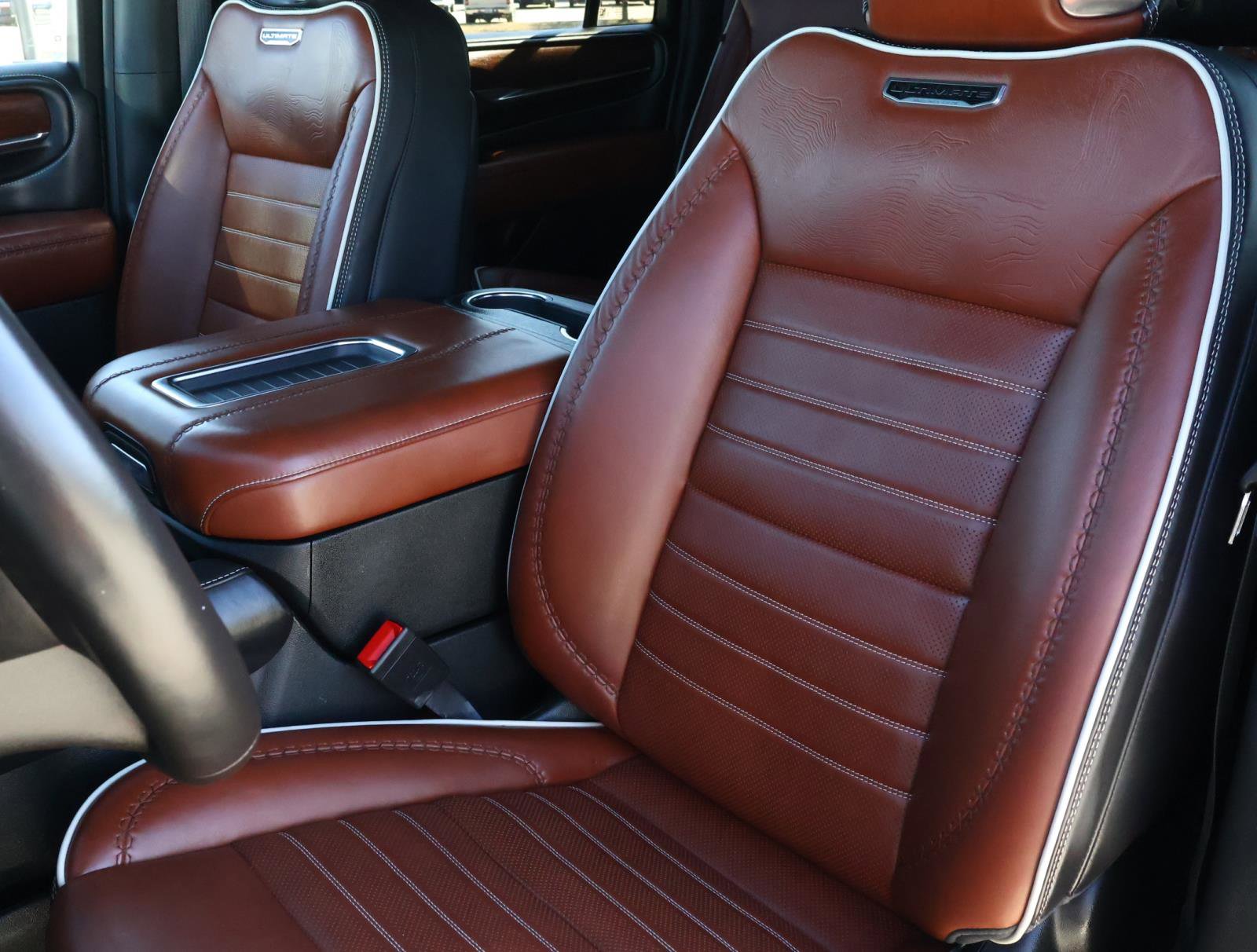 Used 2024 GMC Yukon XL Denali Ultimate image 19