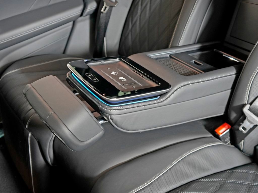 New 2026 Mercedes-Benz Maybach GLS 600 4MATIC image 35