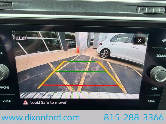 Used 2022 Volkswagen Tiguan SE AWD/4WD image 11