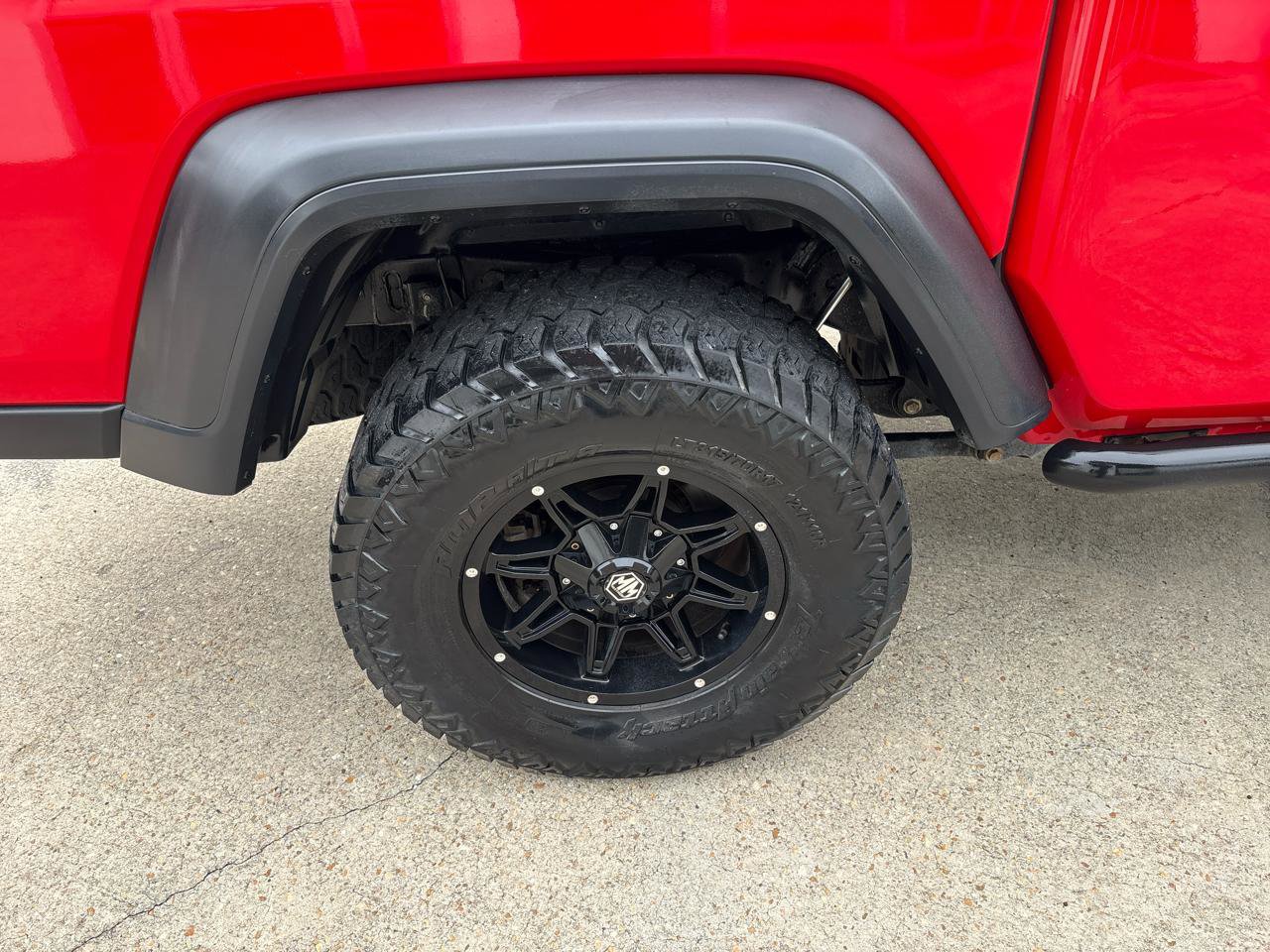 Used 2020 Jeep Gladiator Sport w/ Quick Order Package 24S AWD/4WD image 25