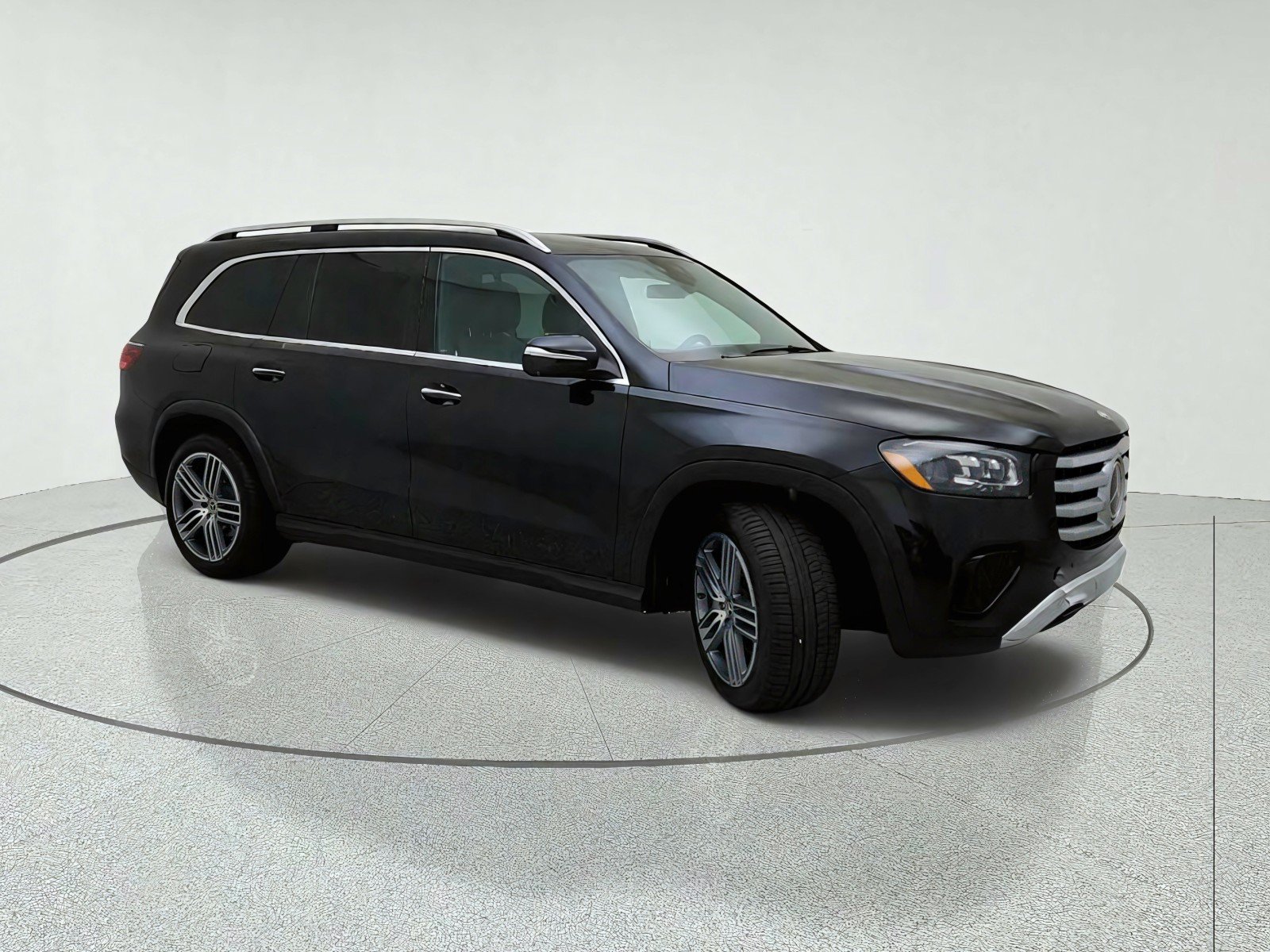 Certified 2025 Mercedes-Benz GLS 450 4MATIC image 5
