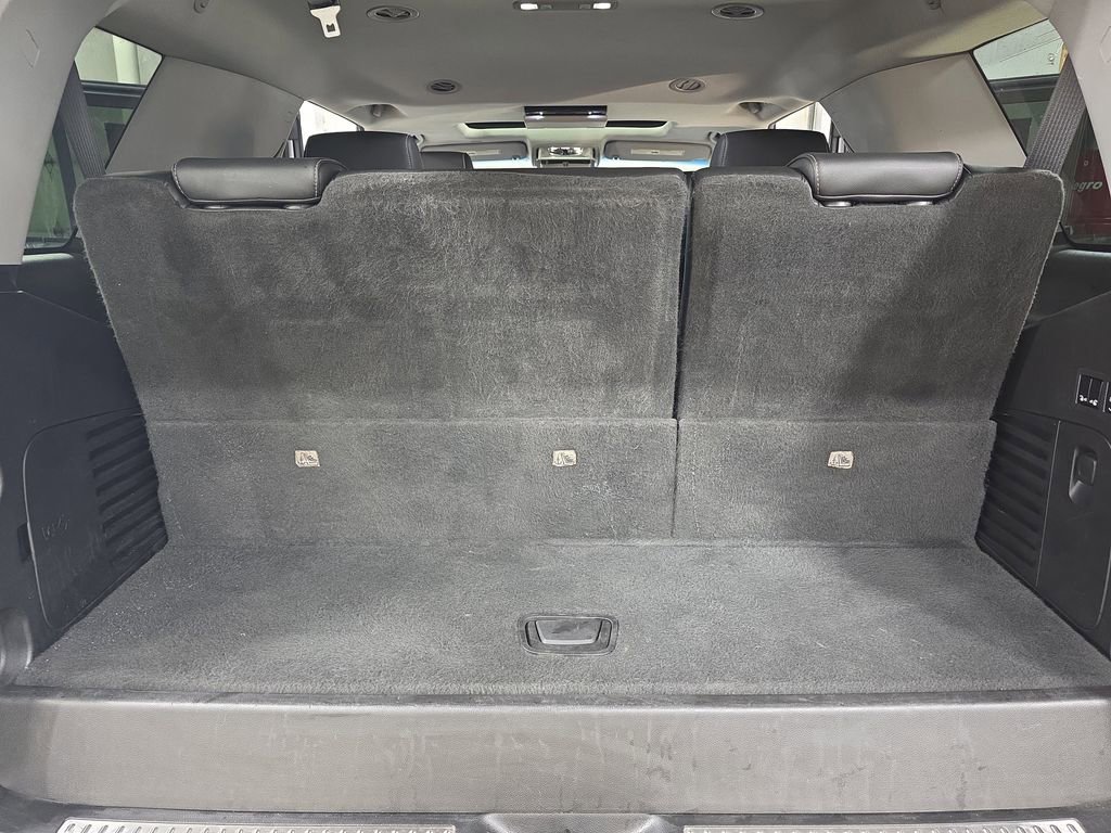 Used 2019 Chevrolet Tahoe LT image 13