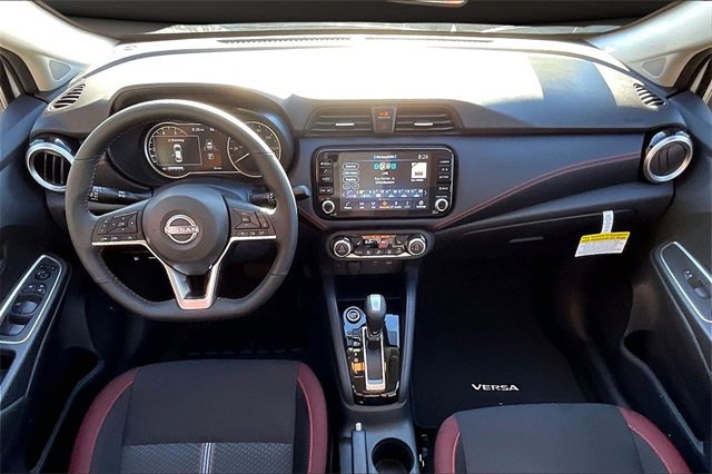 New 2025 Nissan Versa SR w/ Trunk Package image 5