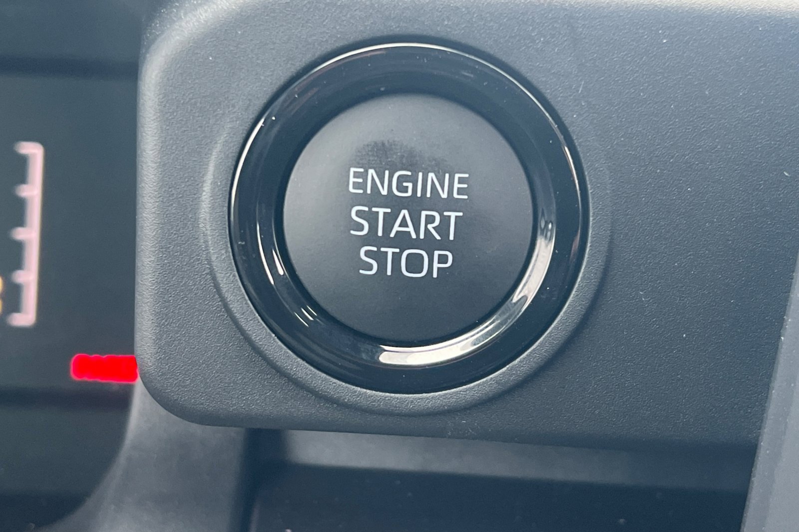 New 2025 Toyota Tacoma SR5 image 18