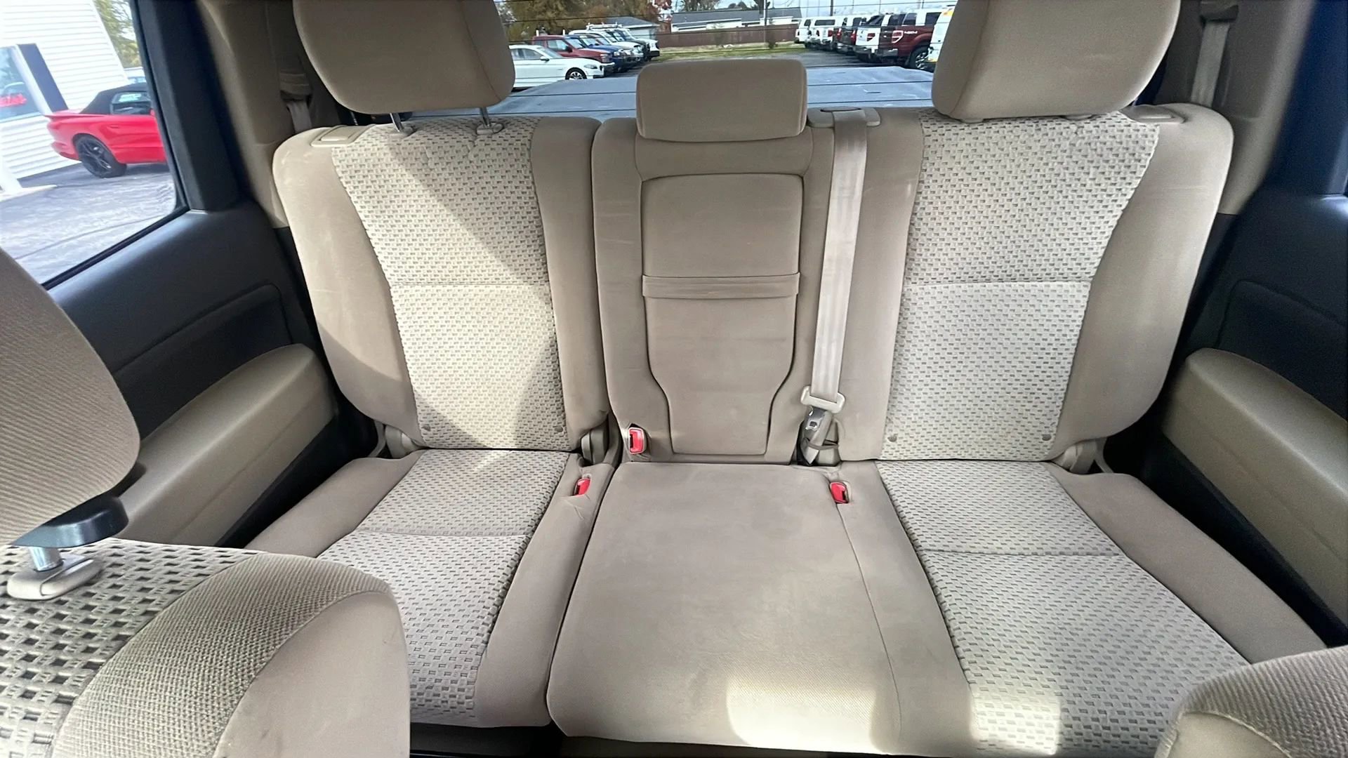 Used 2011 Toyota Tundra 4x4 CrewMax image 19