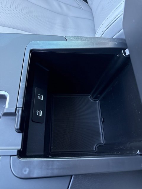 Certified 2025 Acura MDX w/ Technology Package image 31