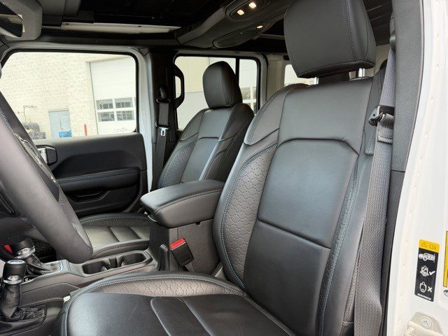 Used 2024 Jeep Wrangler High Altitude image 2