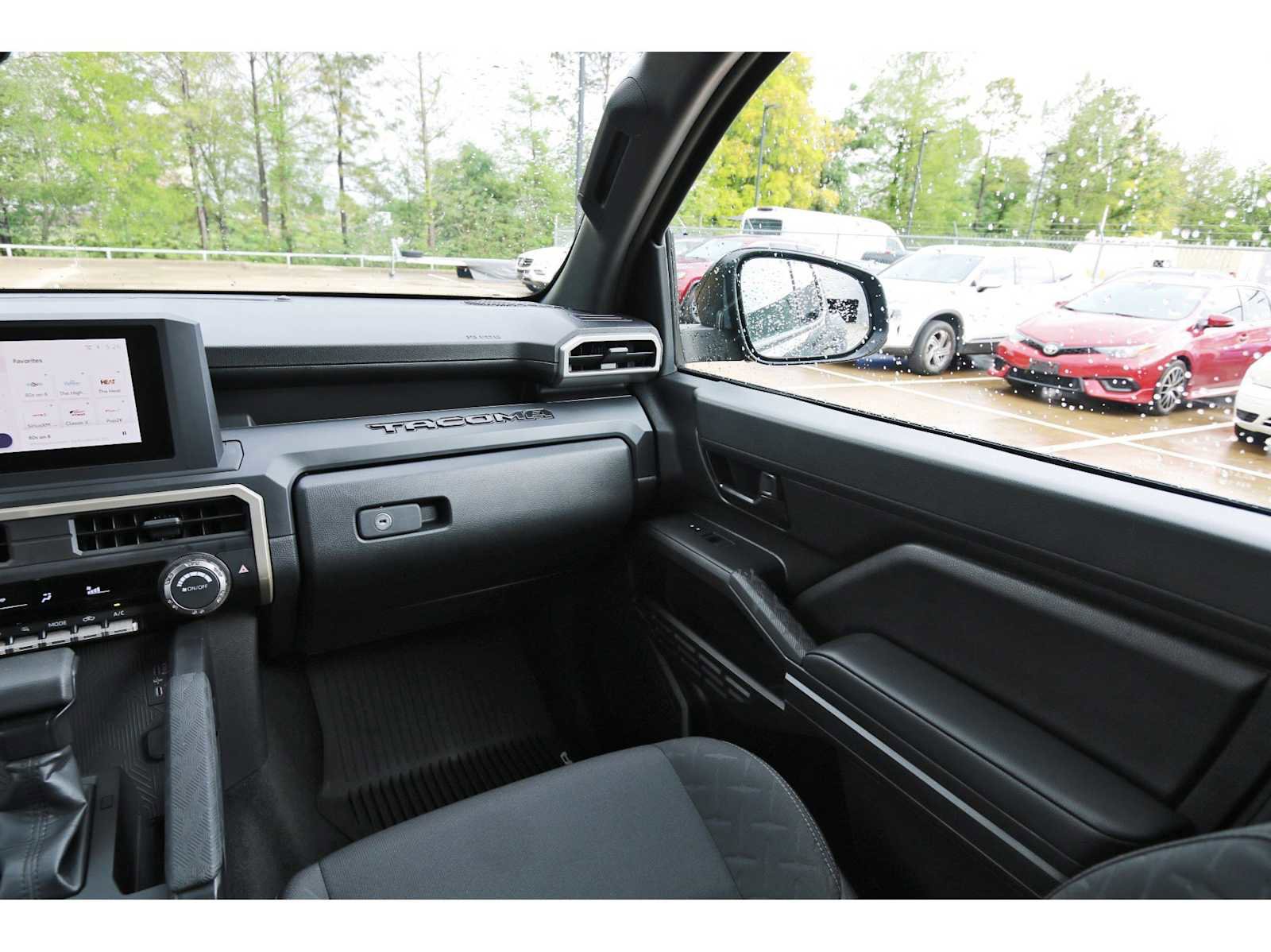 Used 2025 Toyota Tacoma SR w/ SR Upgrade Package RWD image 8