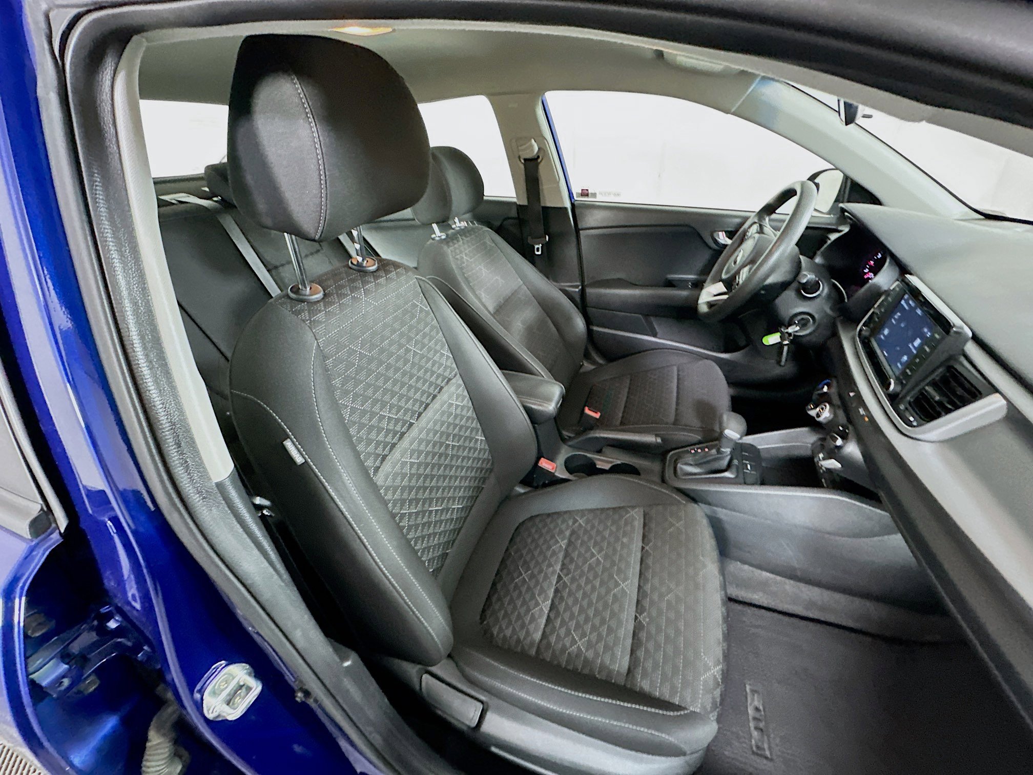 Used 2020 Kia Rio S image 29