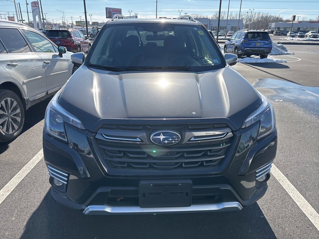 Used 2022 Subaru Forester Touring image 5