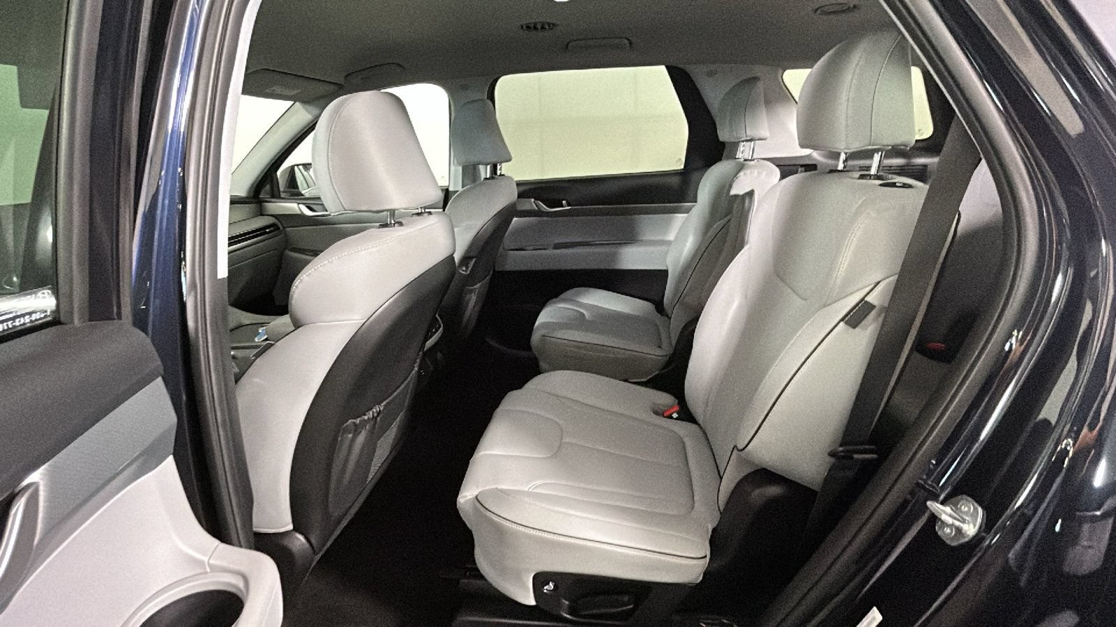 Used 2025 Hyundai Palisade SEL AWD/4WD image 30