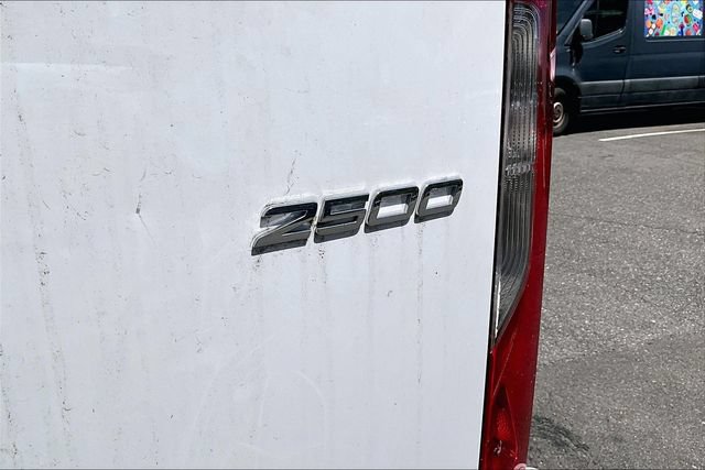 Used 2025 Mercedes-Benz Sprinter 2500 image 6