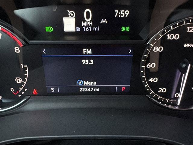 Used 2025 Cadillac XT6 Premium Luxury image 22