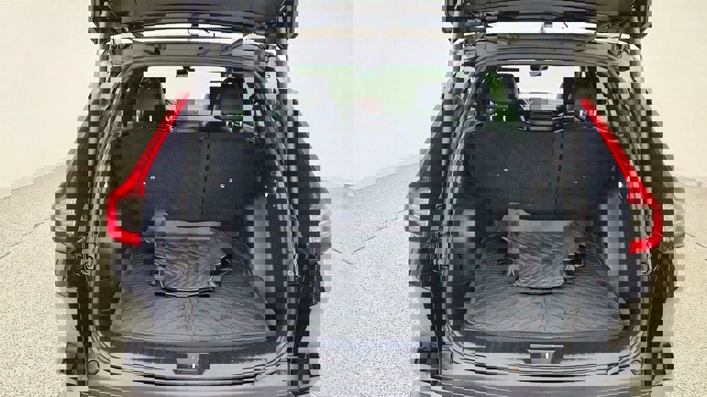 Used 2025 Honda CR-V Sport Touring image 23