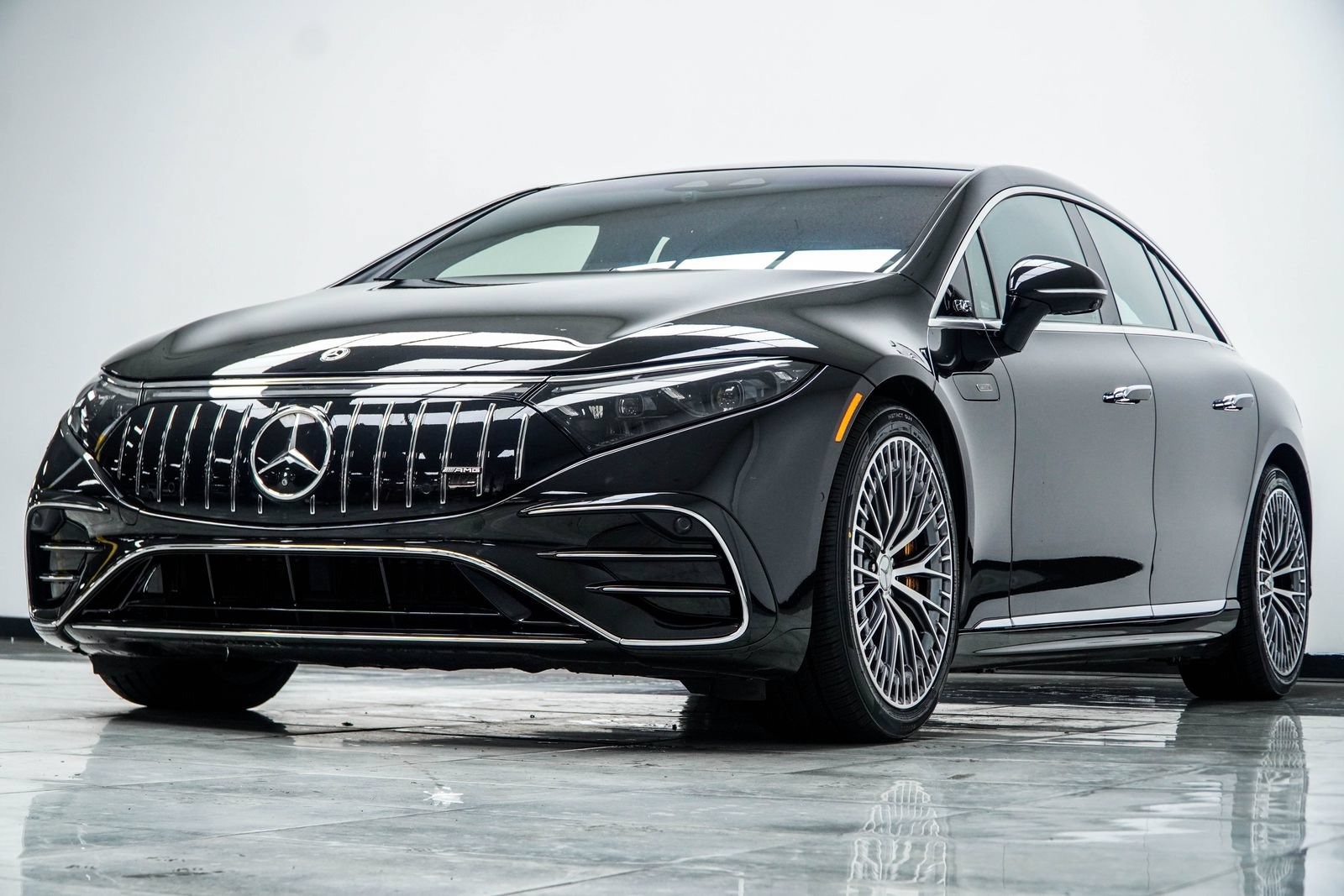 Used 2023 Mercedes-Benz EQS AMG 4MATIC image 12