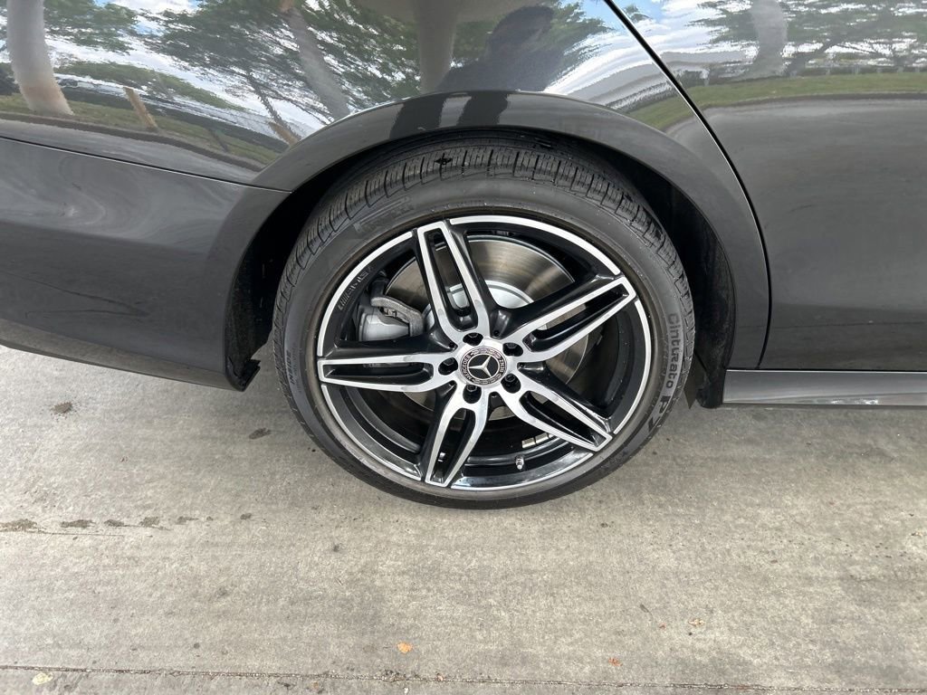 Used 2021 Mercedes-Benz E 53 AMG 4MATIC Sedan image 25