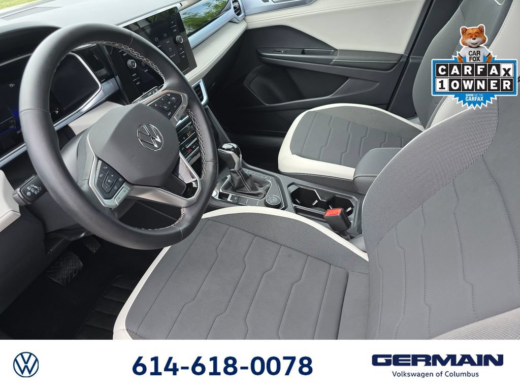 Certified 2025 Volkswagen Taos SE AWD/4WD image 20