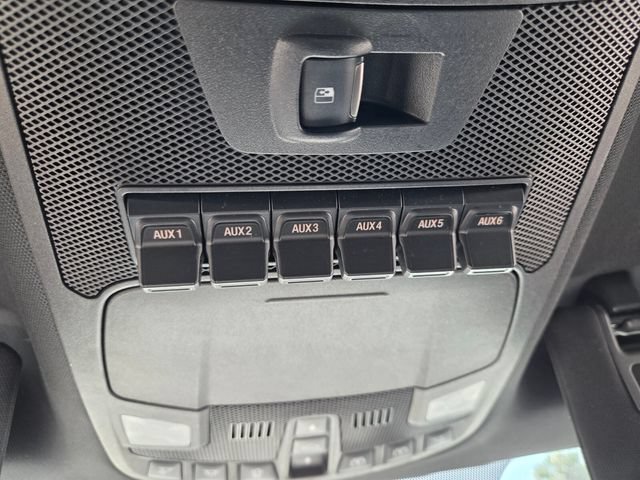 Used 2018 Ford F150 Raptor w/ Equipment Group 801A Mid AWD/4WD image 36