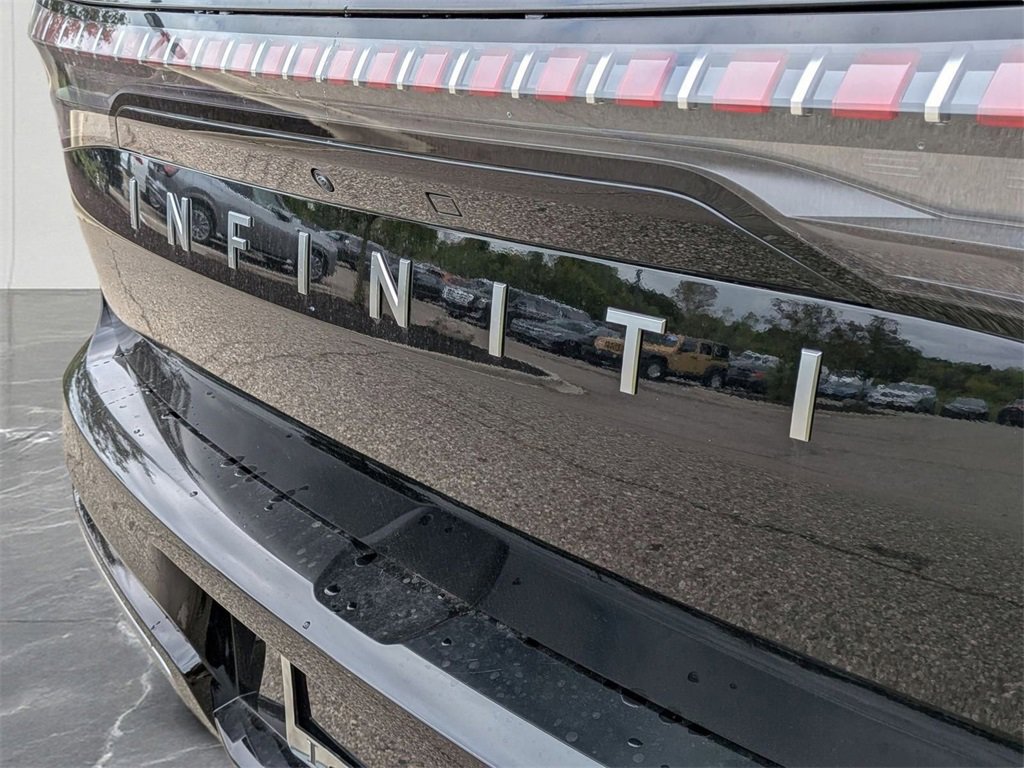 New 2026 INFINITI QX80 Pure w/ Cargo Package image 9