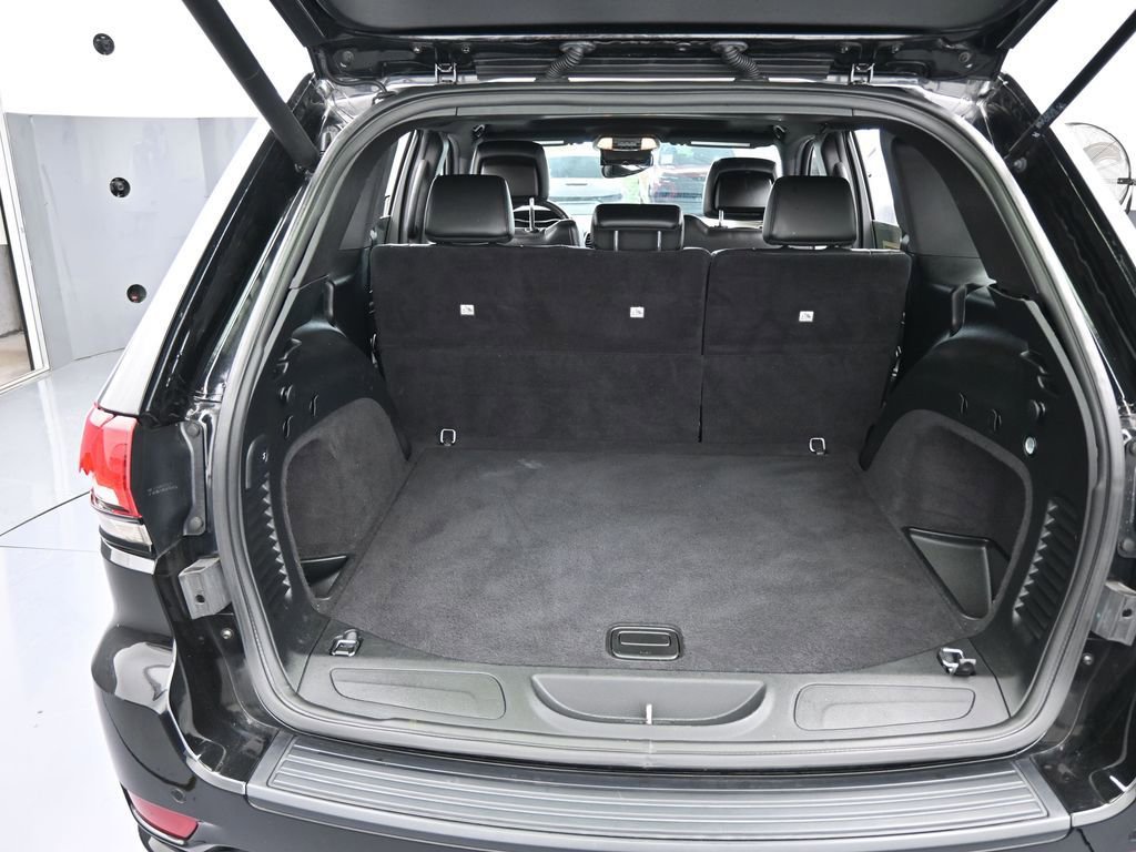 Used 2020 Jeep Grand Cherokee Altitude image 40