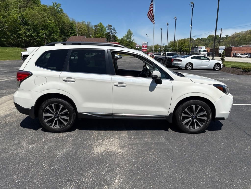 Used 2017 Subaru Forester 2.0XT Touring AWD/4WD image 6