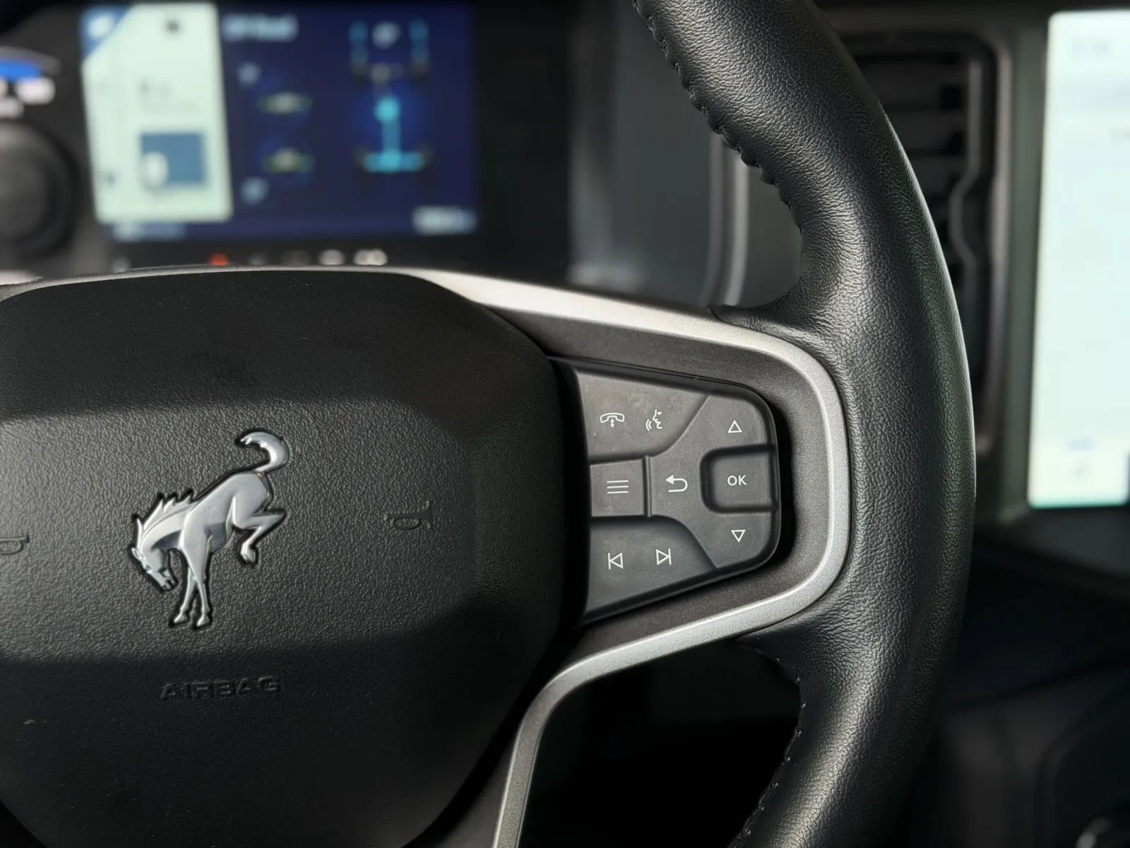 Used 2024 Ford Bronco Badlands image 24