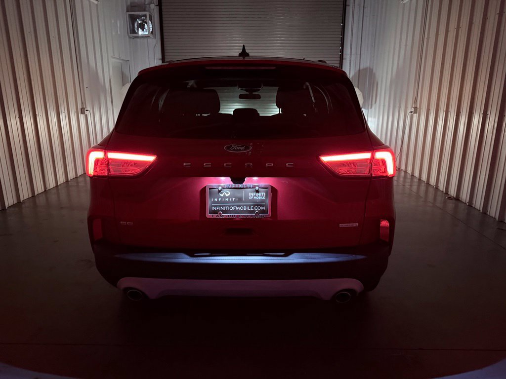 Used 2020 Ford Escape SE FWD image 9