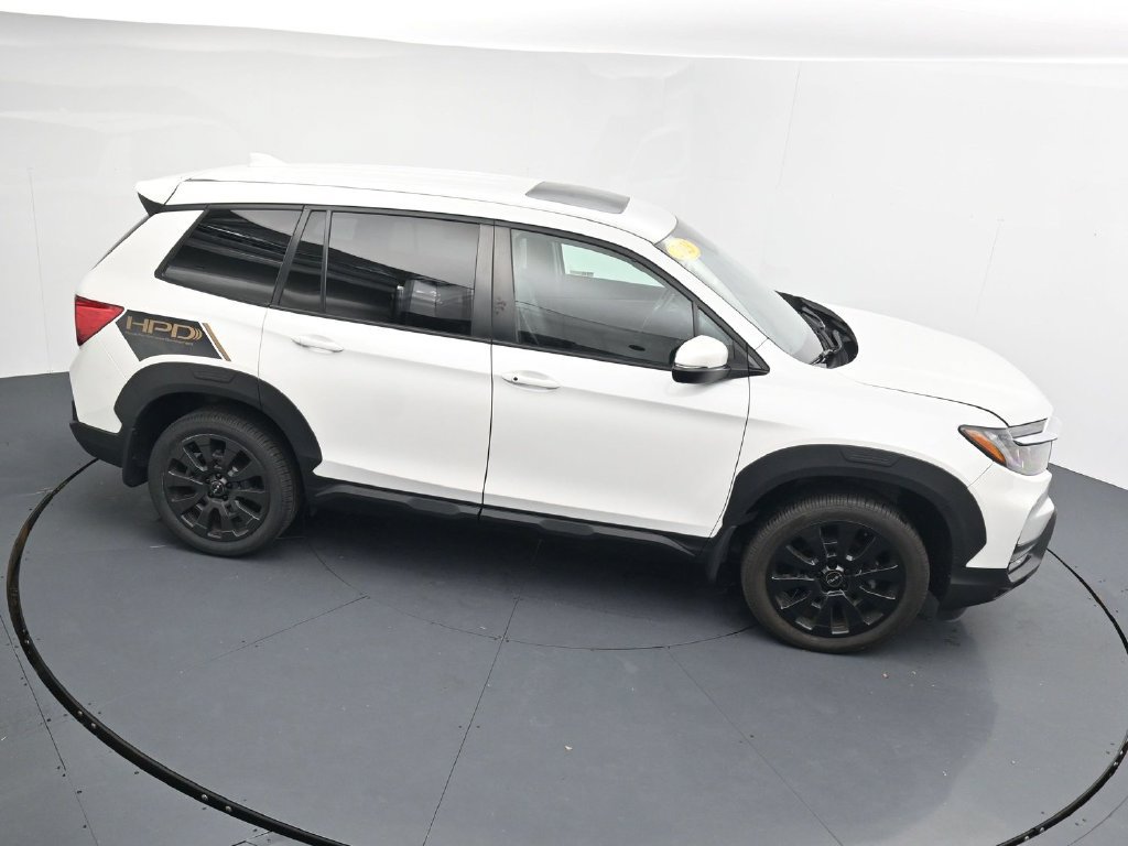 Used 2023 Honda Passport EX-L image 32