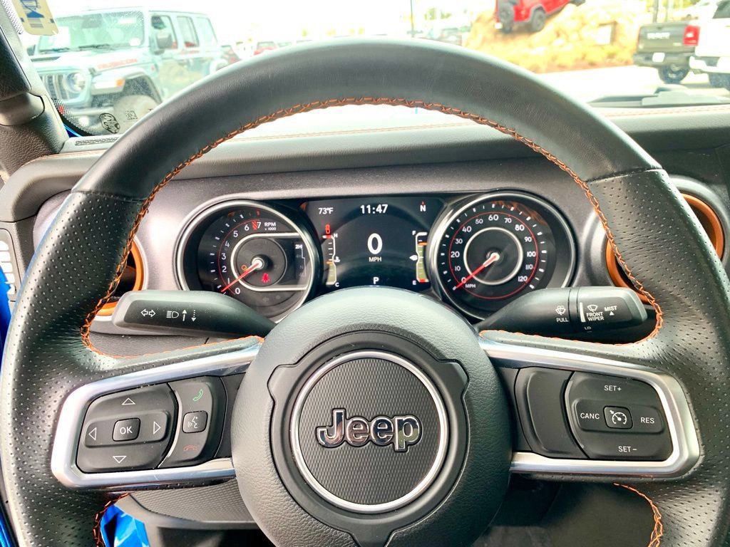 Used 2022 Jeep Gladiator Mojave w/ LED Lighting Group AWD/4WD image 18