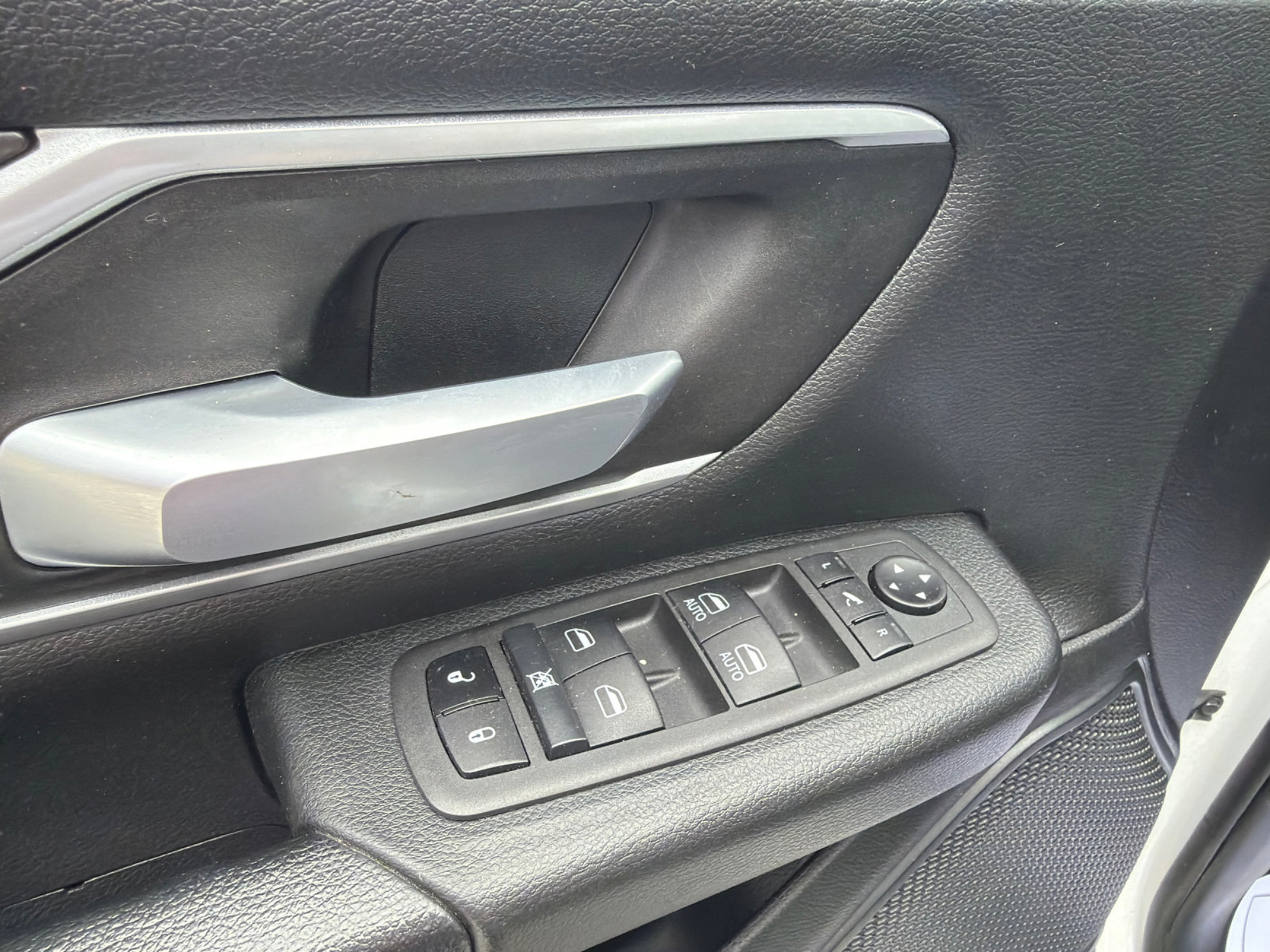 Used 2022 RAM 1500 Big Horn AWD/4WD image 17
