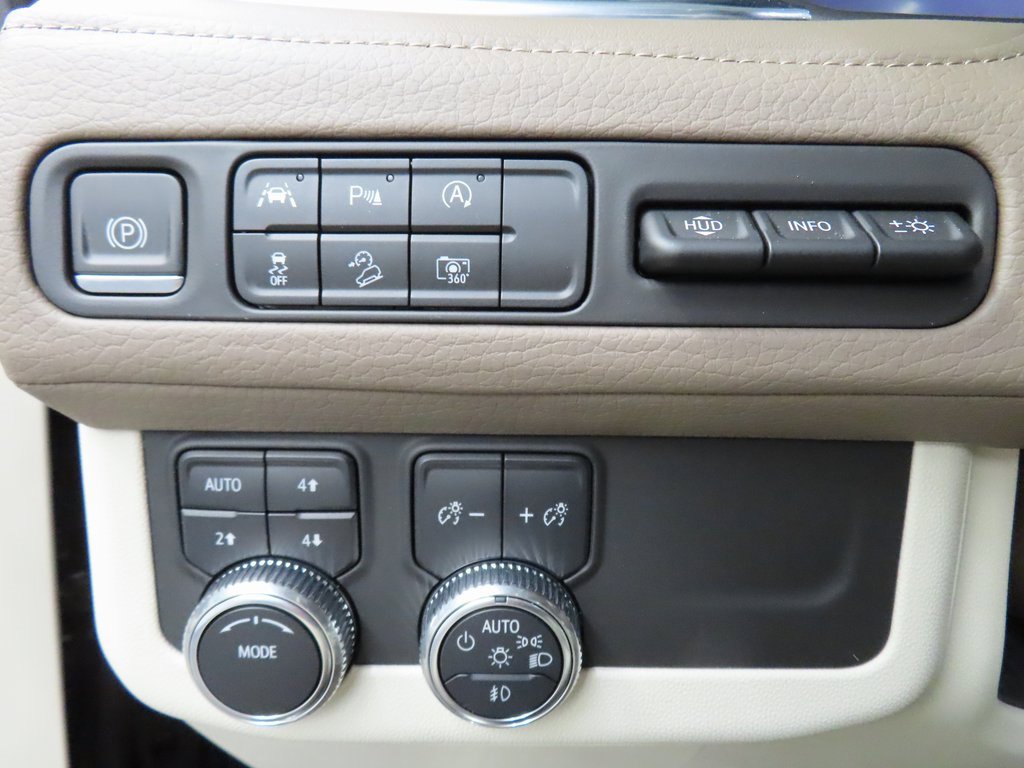 Used 2024 GMC Yukon XL Denali image 56