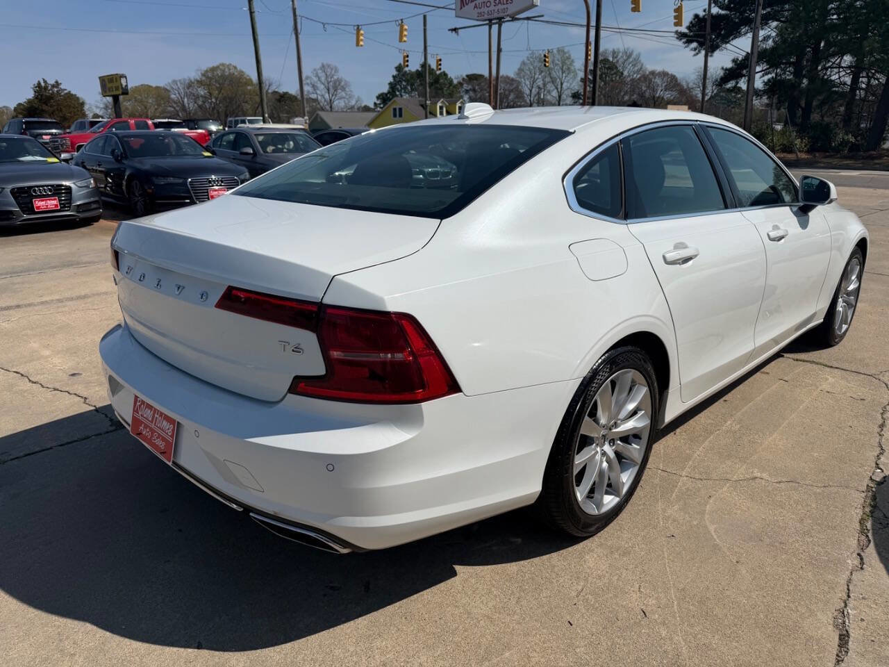Used 2017 Volvo S90 T6 Momentum AWD/4WD image 5