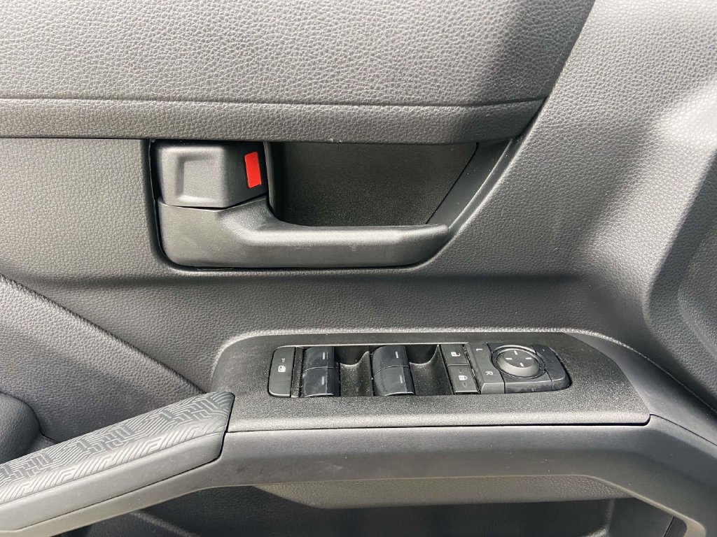 Used 2025 Toyota 4Runner SR5 RWD image 13