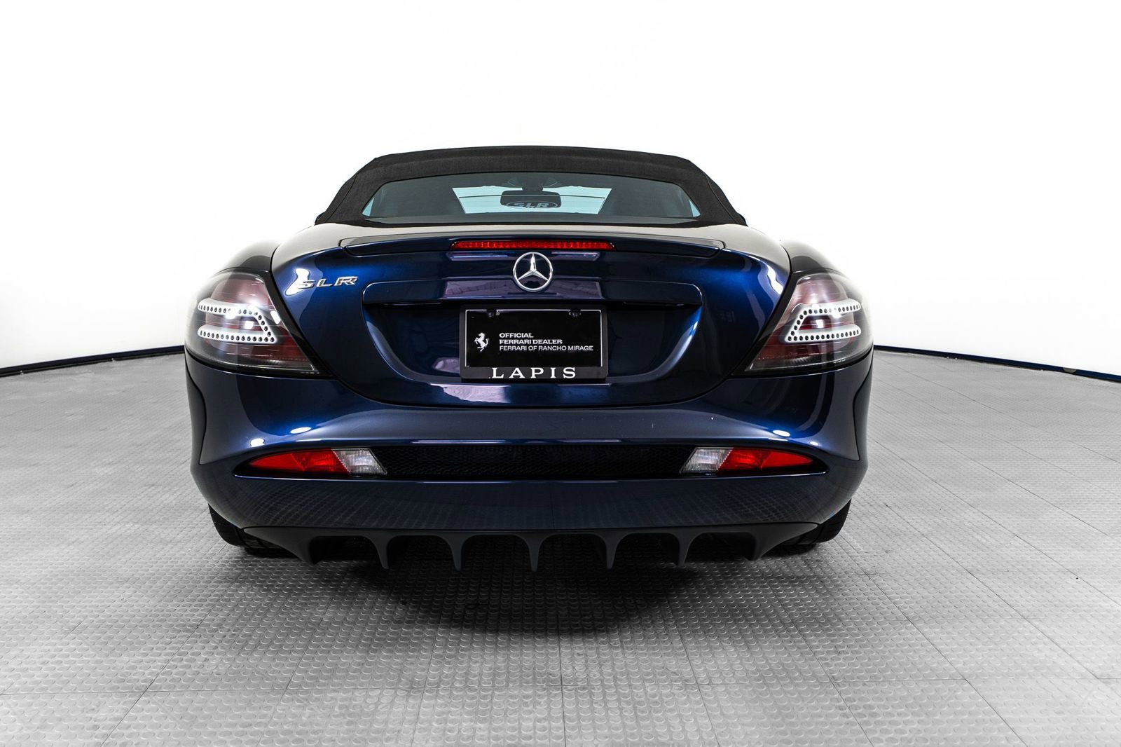 Used 2008 Mercedes-Benz SLR image 6