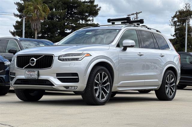 Used 2017 Volvo XC90 T6 Momentum w/ Vision Package AWD/4WD image 7
