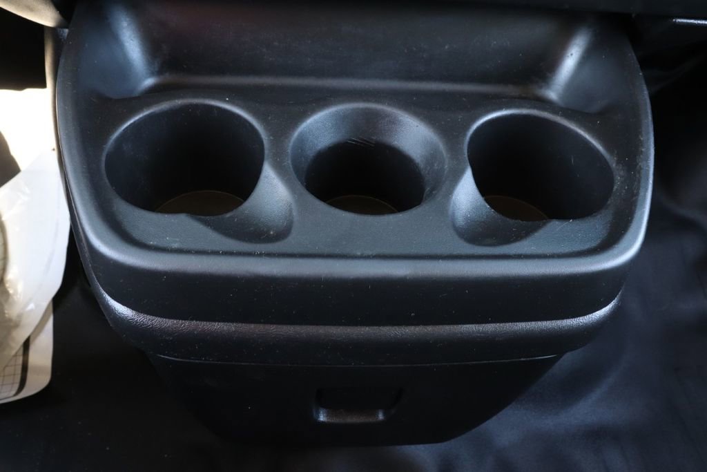 Used 2017 GMC Savana 2500 image 15