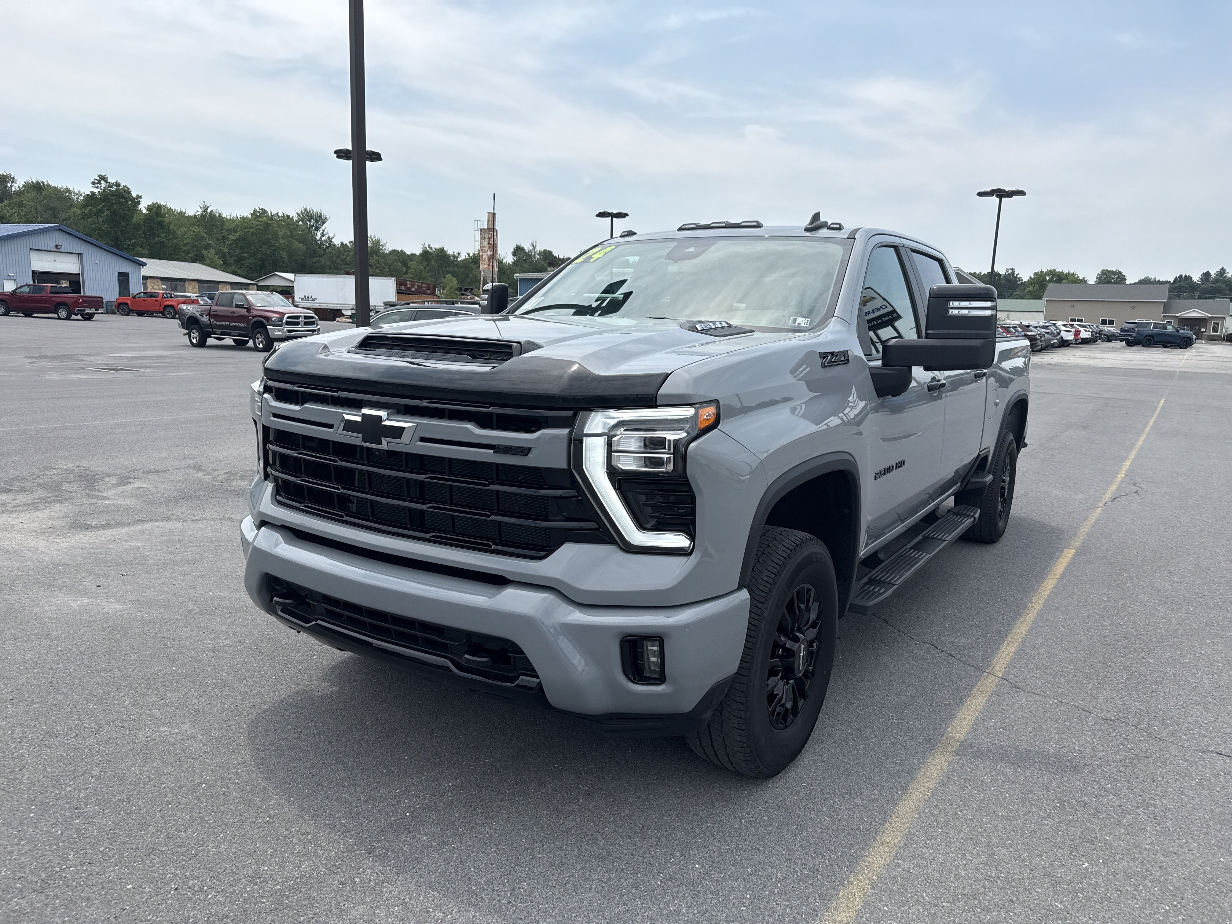 Used 2024 Chevrolet Silverado 2500 LT w/ Z71 Sport Edition AWD/4WD video 2