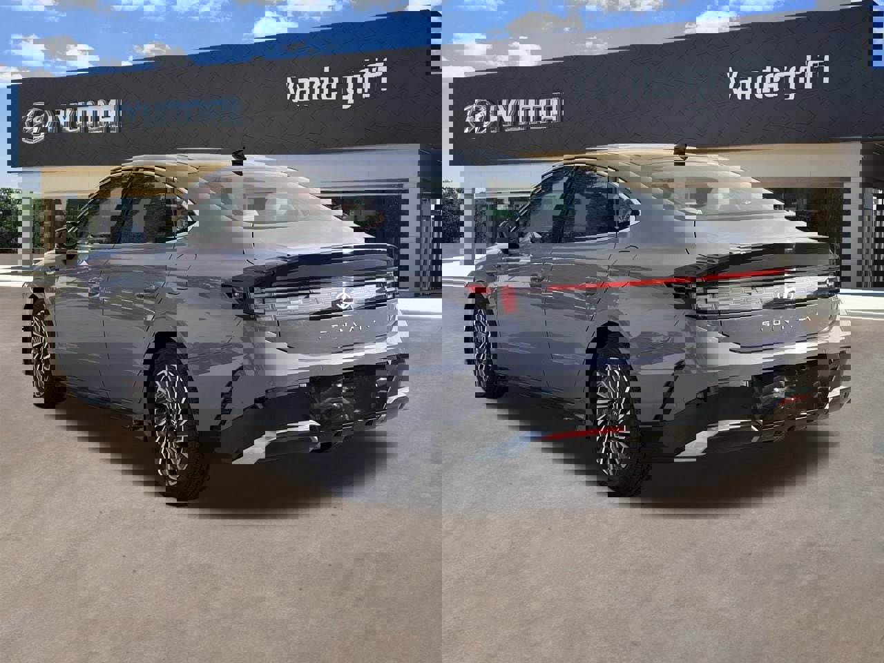 Certified 2025 Hyundai Sonata Limited image 8