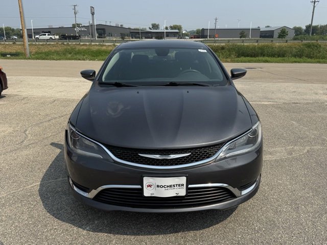 Used 2015 Chrysler 200 Limited image 29