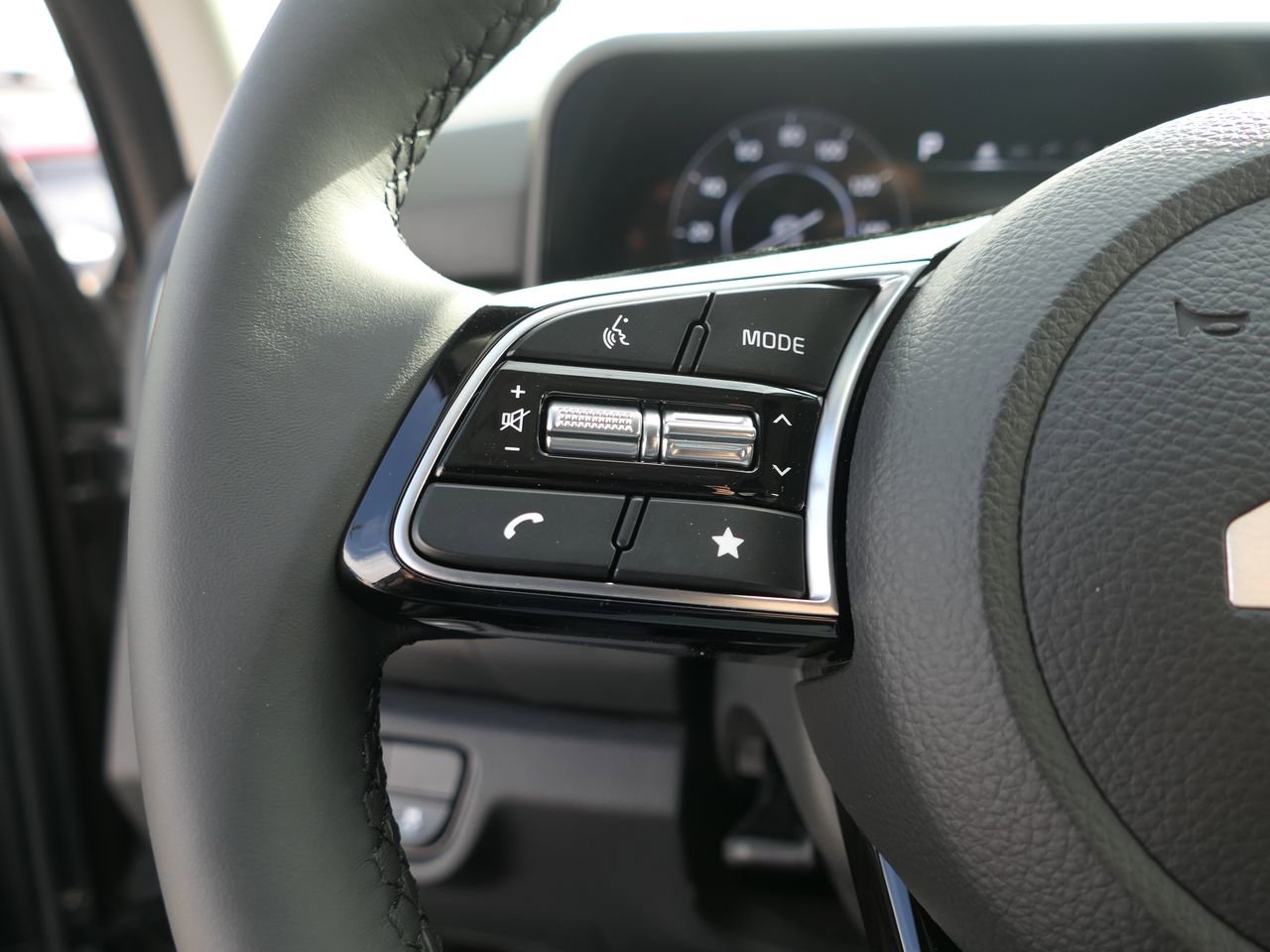 New 2026 Kia Seltos EX image 13