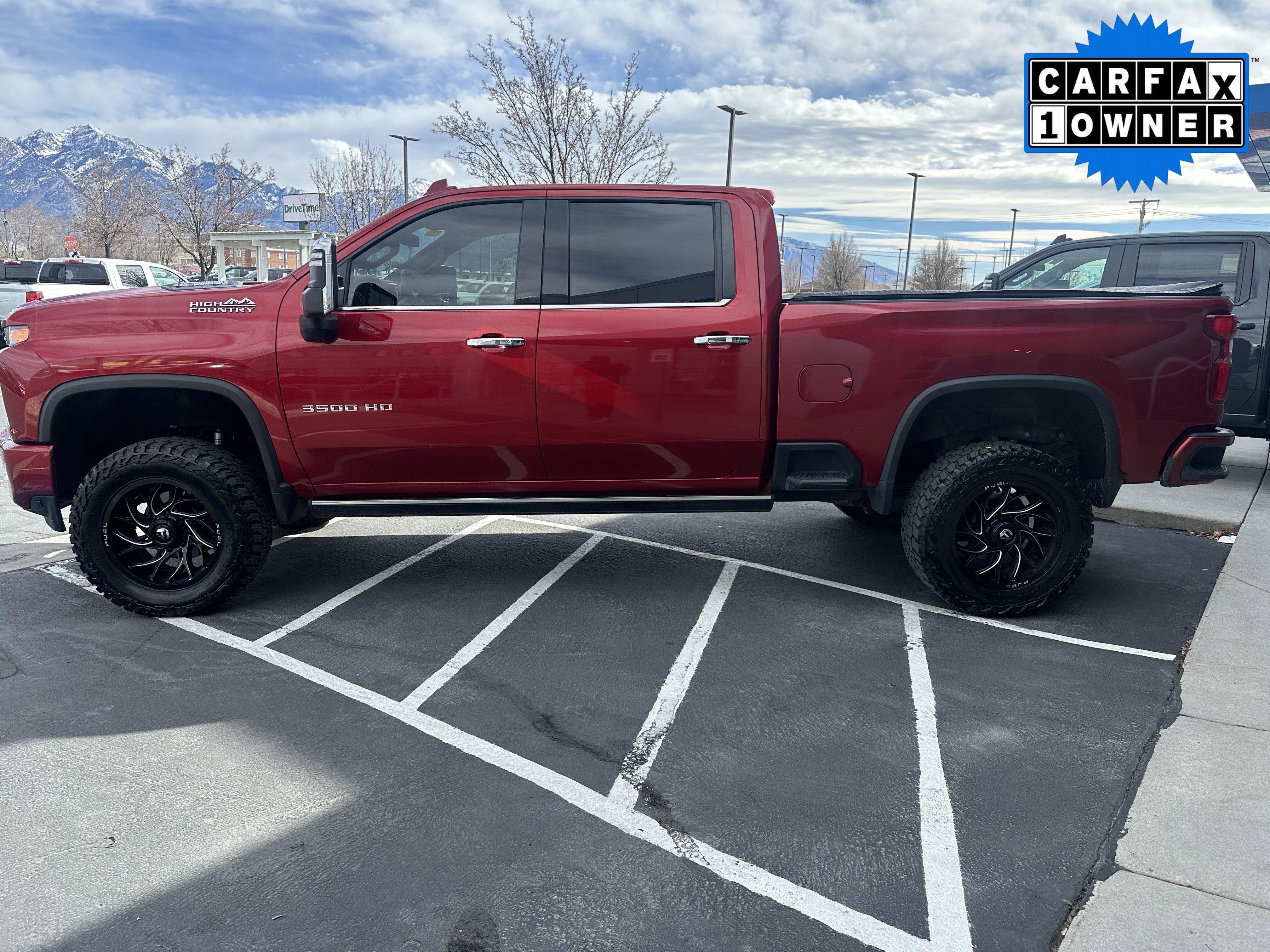 Used 2022 Chevrolet Silverado 3500 High Country w/ Safety Package II image 2