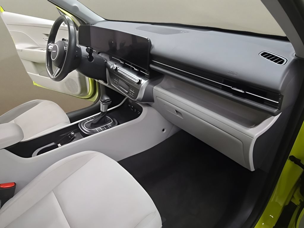 Used 2024 Hyundai Kona SEL FWD image 18
