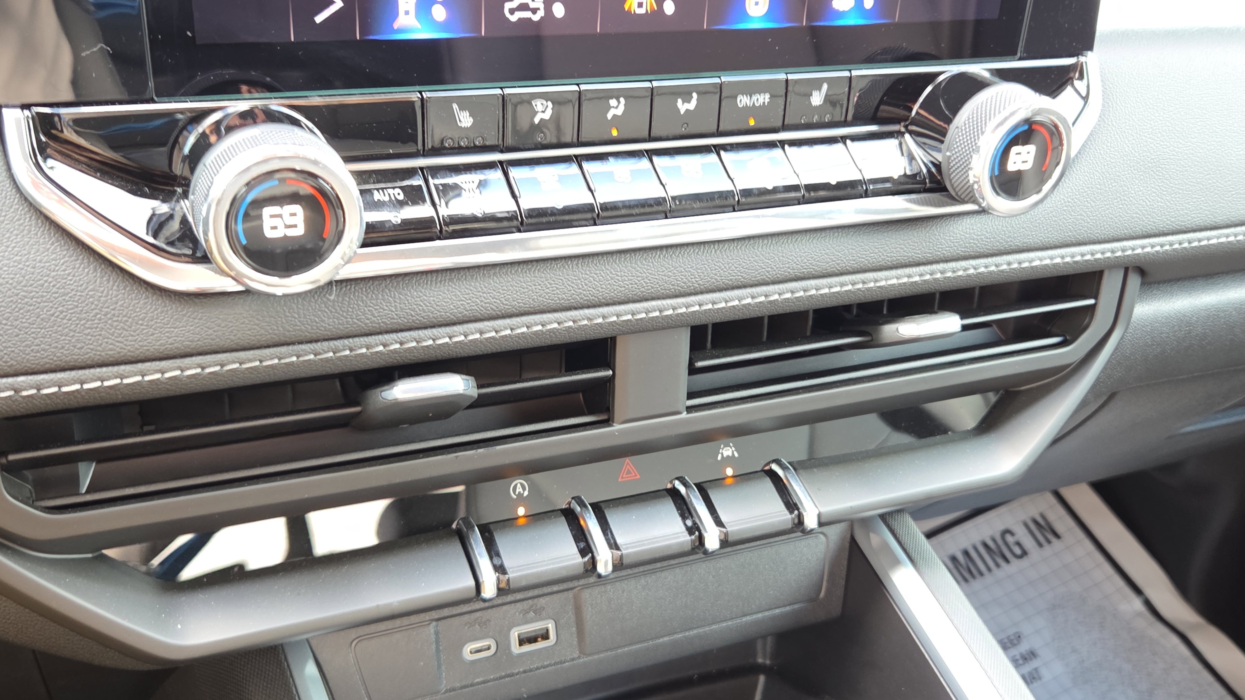 New 2025 Chevrolet Colorado LT w/ LT Convenience Package image 21