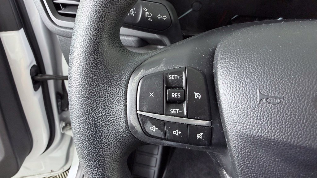 Used 2020 Ford Escape SE AWD/4WD image 17